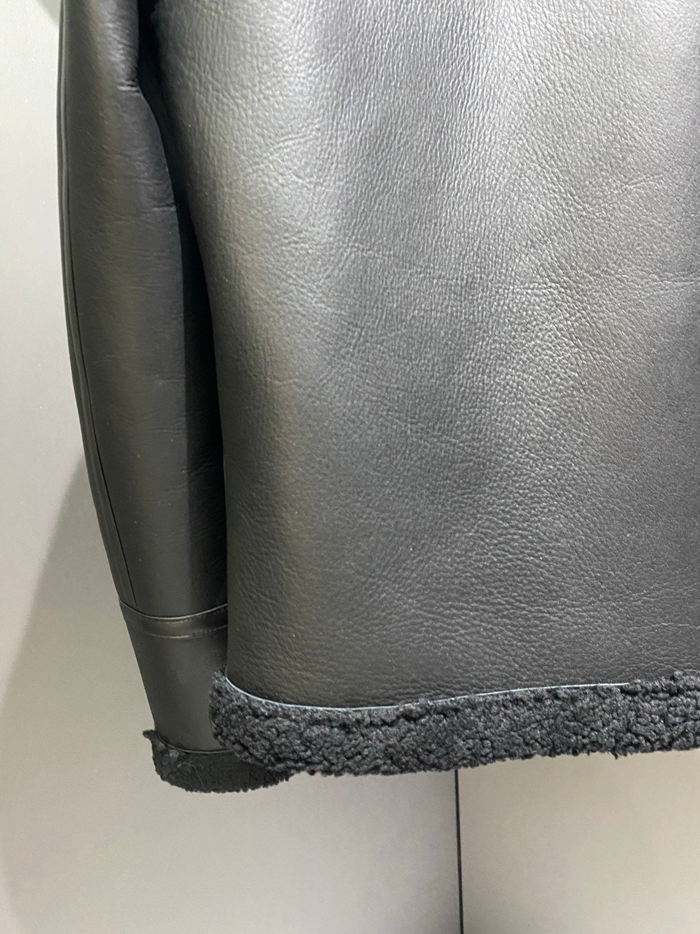 Louis Vuitton Deri Mont