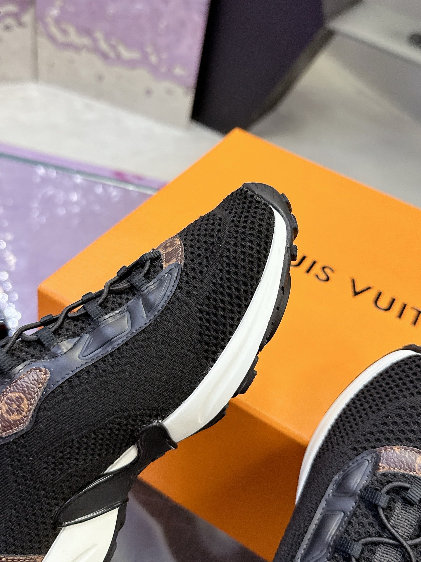 Louis Vuitton Sneaker