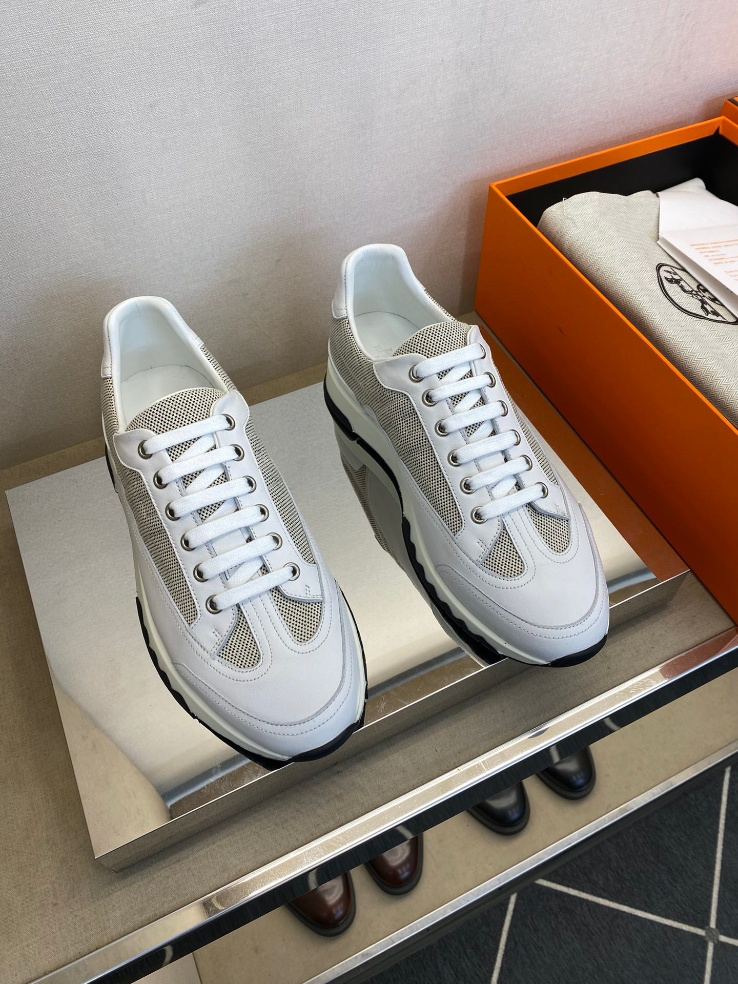 Hermes Sneaker