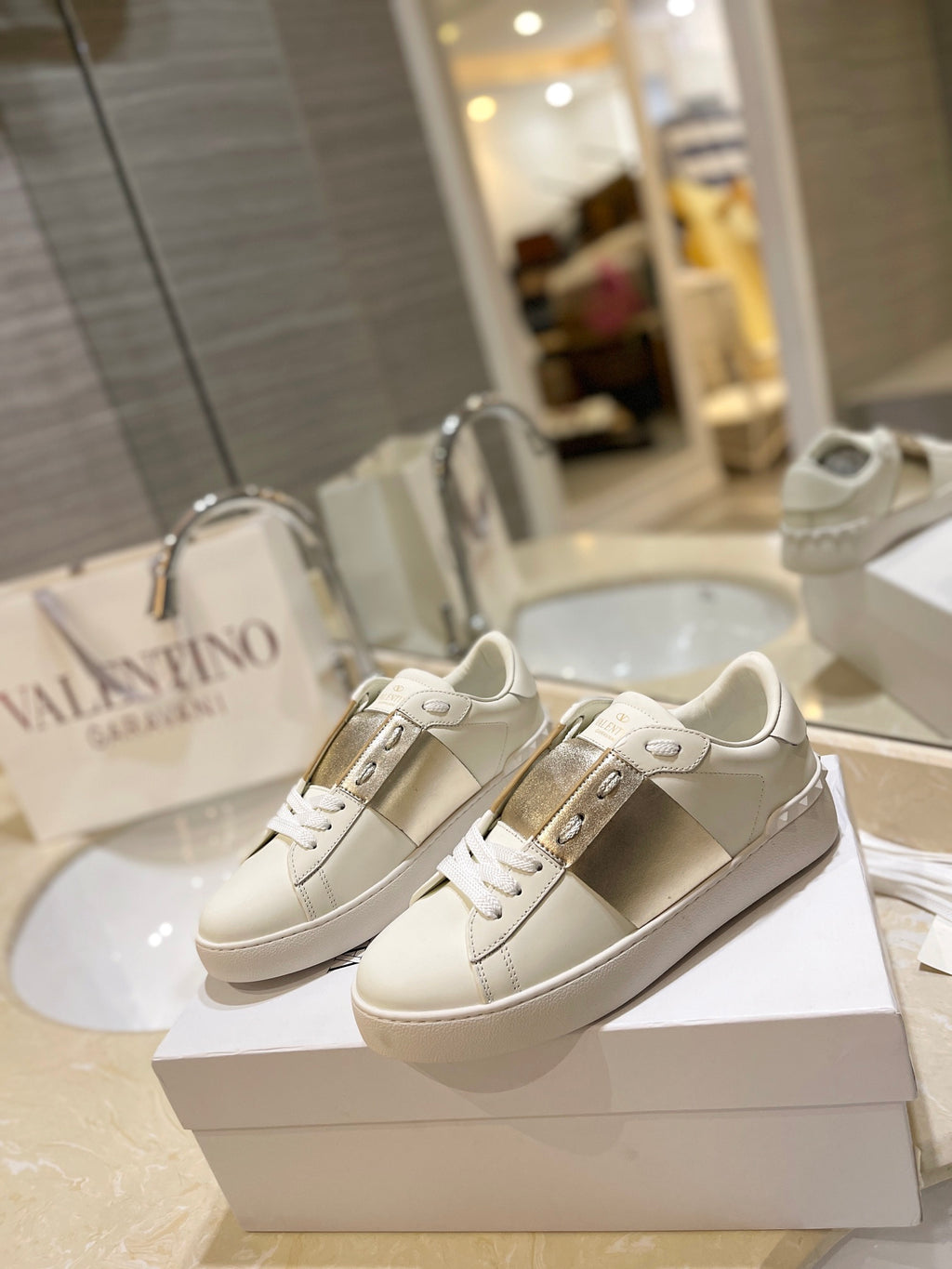 Valentino Sneaker