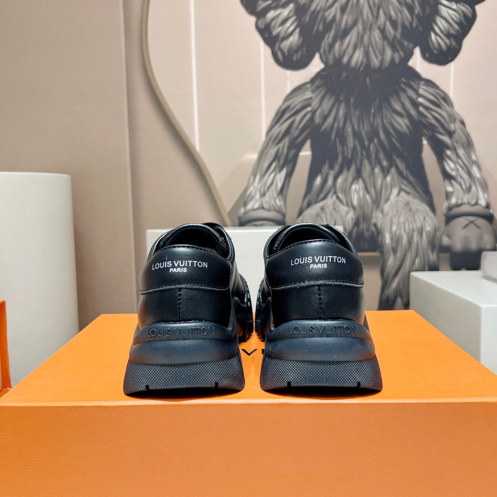 Louis Vuitton Sneaker
