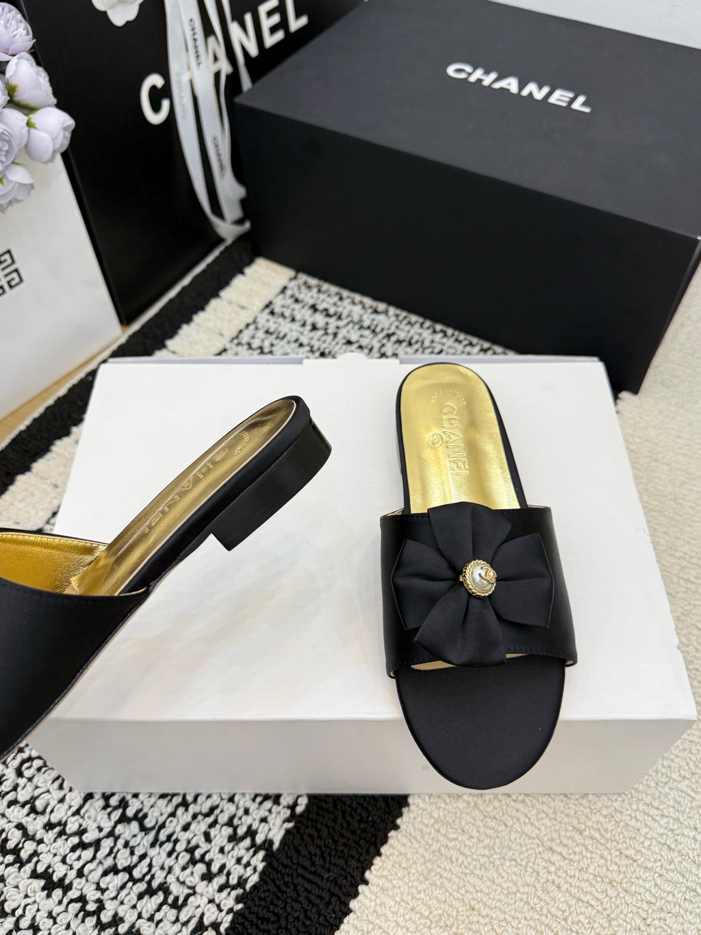 Chanel Slipper