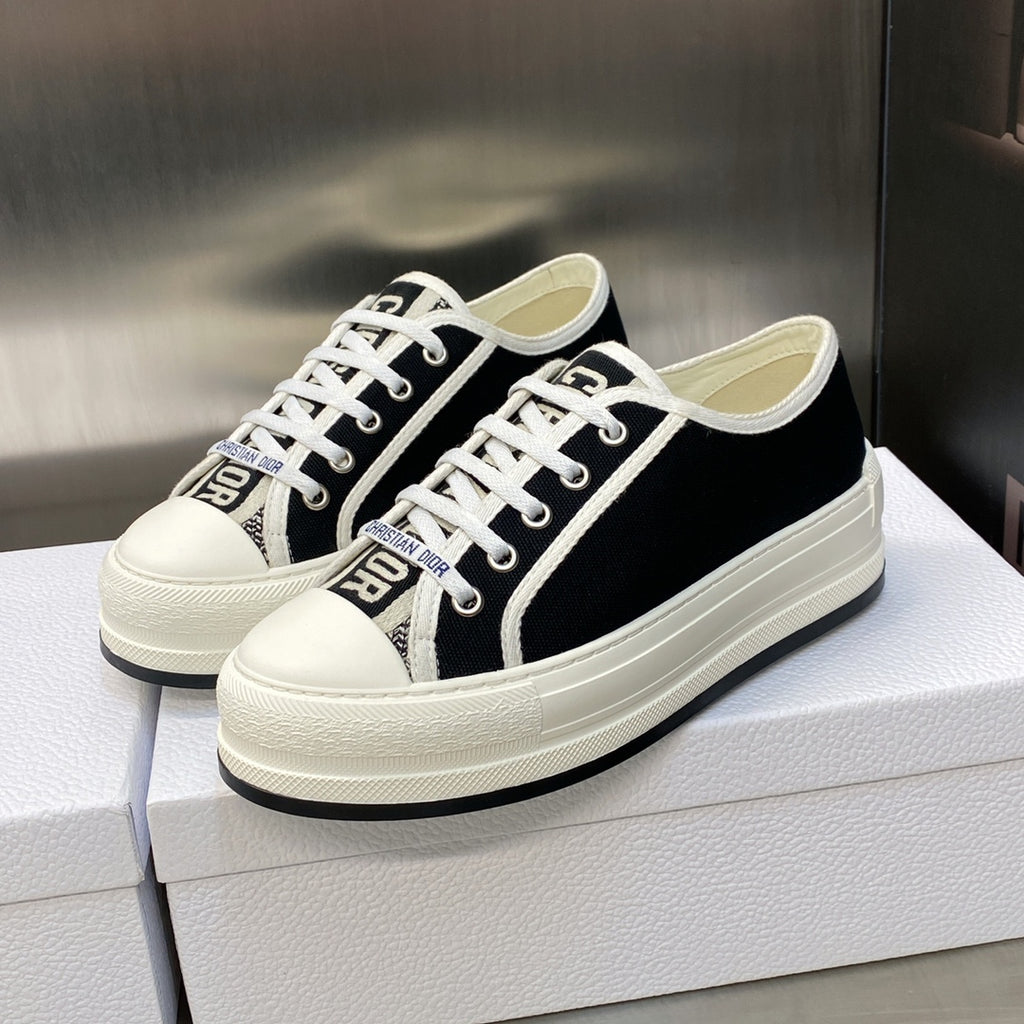 Dior Sneaker