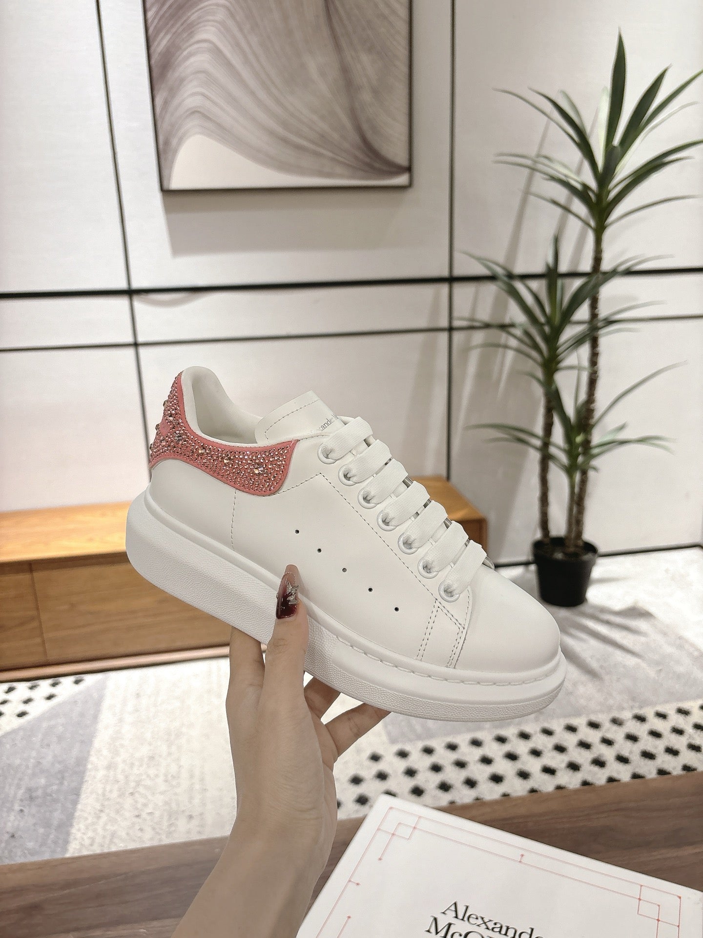 Alexander McQueen Sneaker