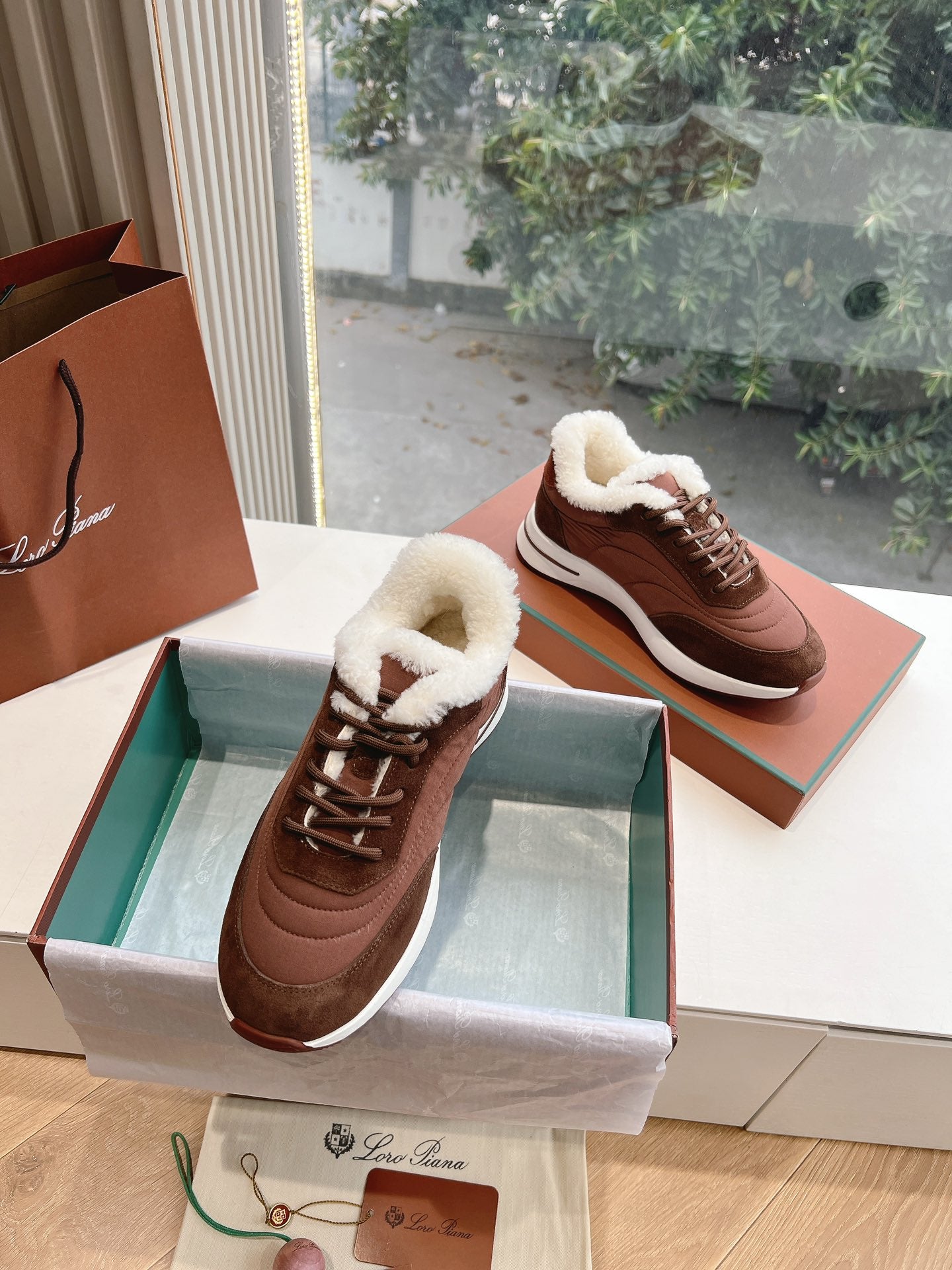 Loro Piana Sneaker