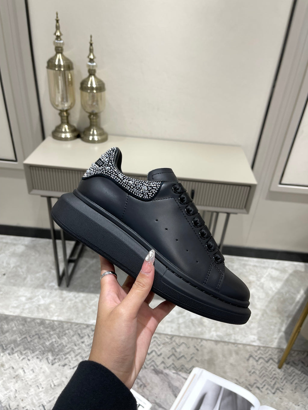 Alexander McQueen Sneaker