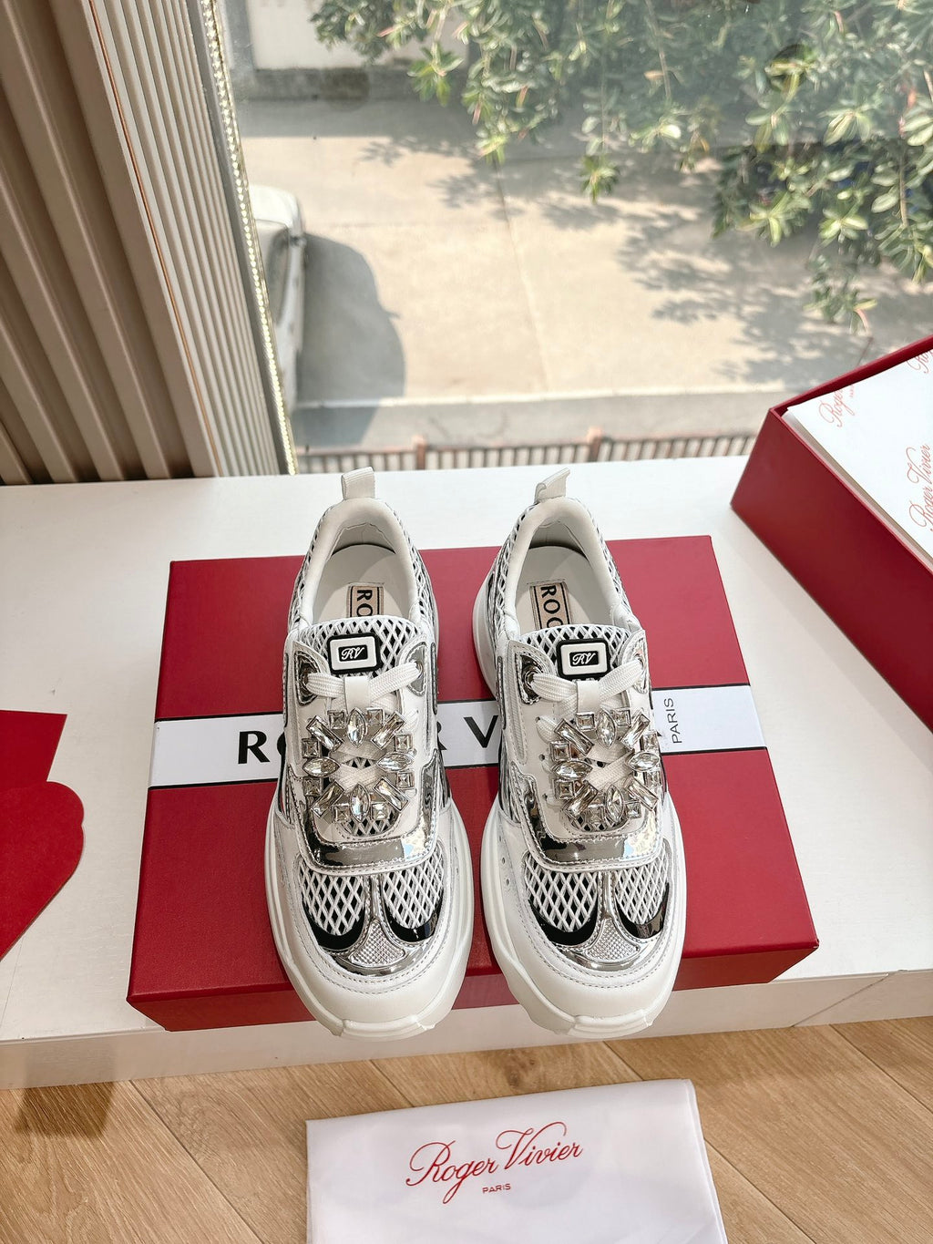 Roger Vivier Sneaker