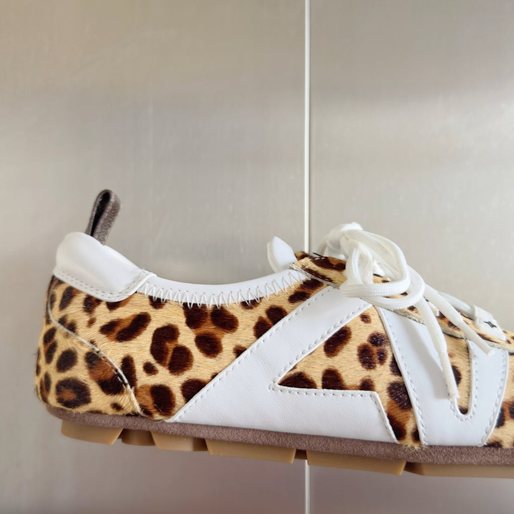 Louis Vuitton Sneaker