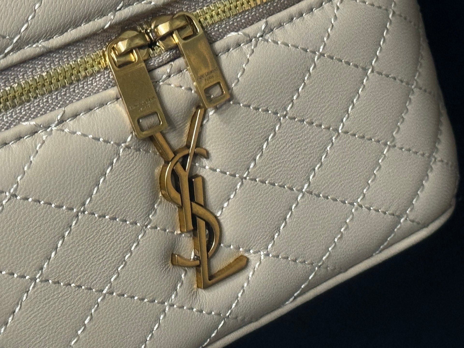 Saint Laurent Paris Bag