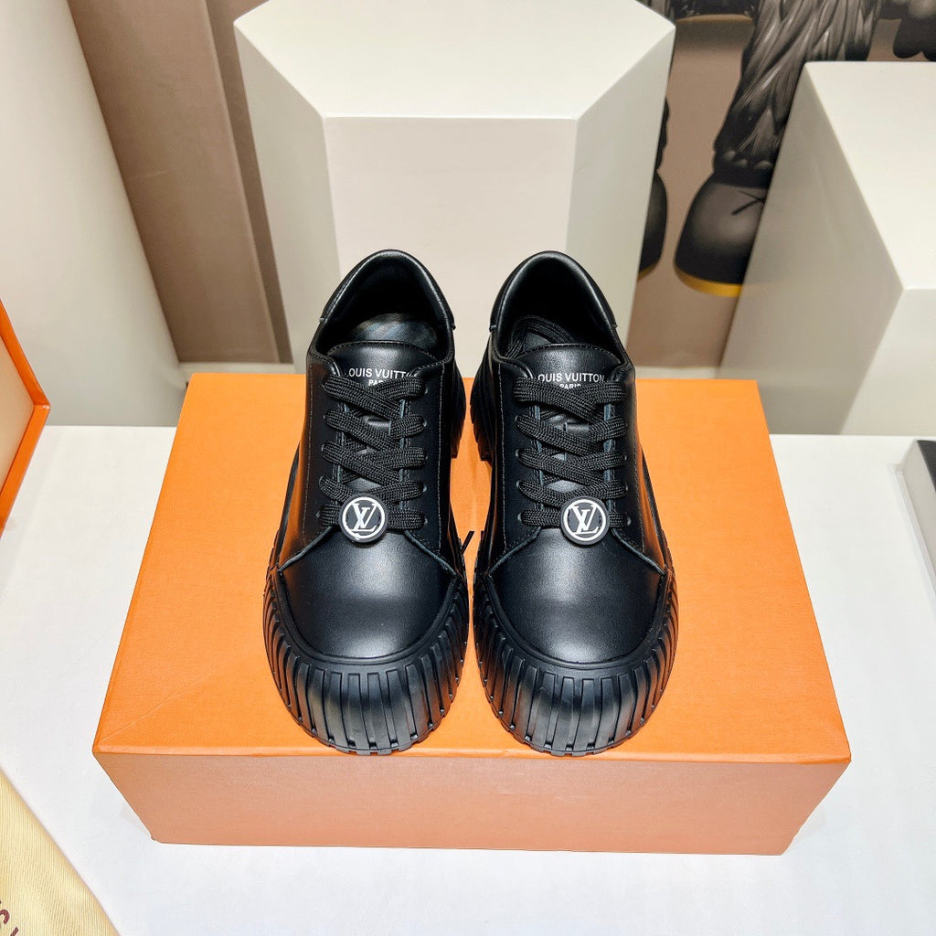 Louis Vuitton Sneaker