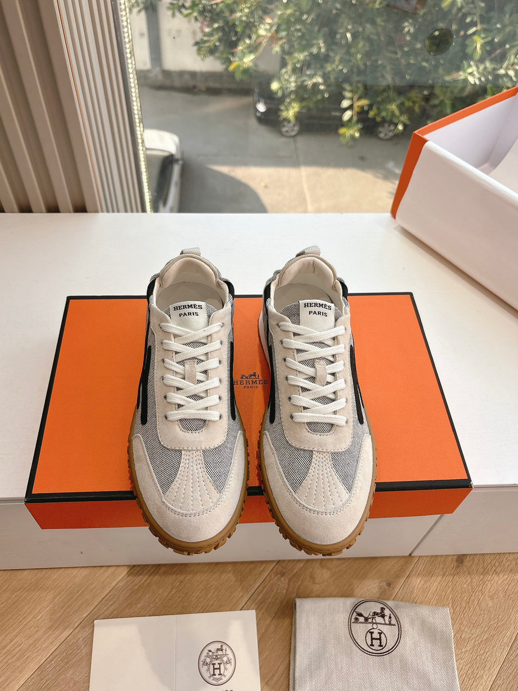Hermes Sneaker