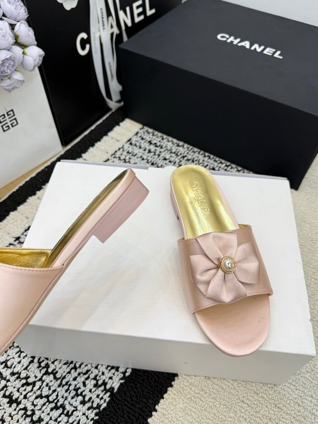 Chanel Slipper