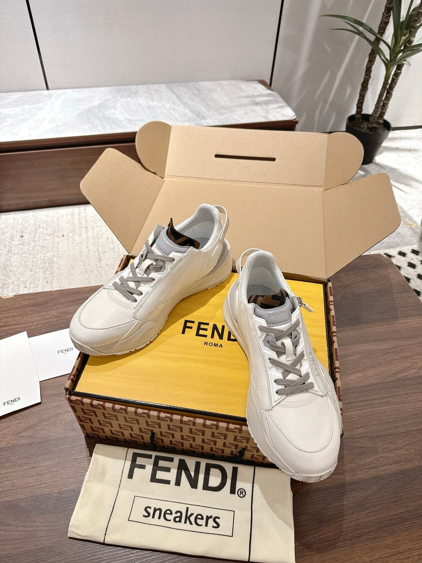 Fendi Sneaker