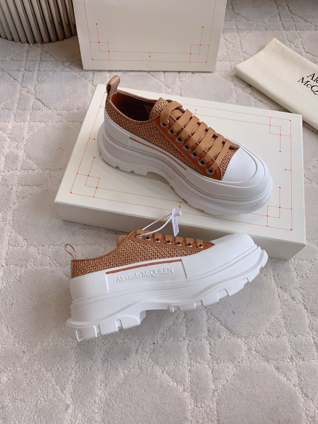 Alexander McQueen Sneaker