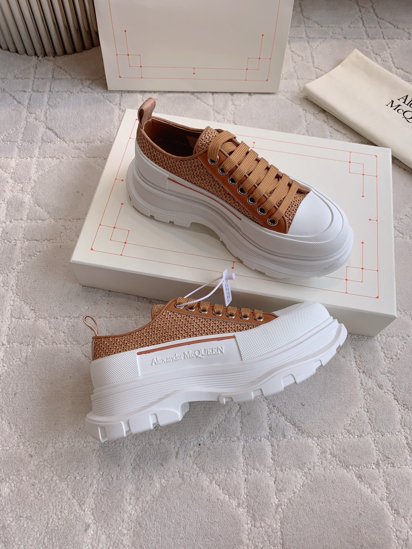 Alexander McQueen Sneaker