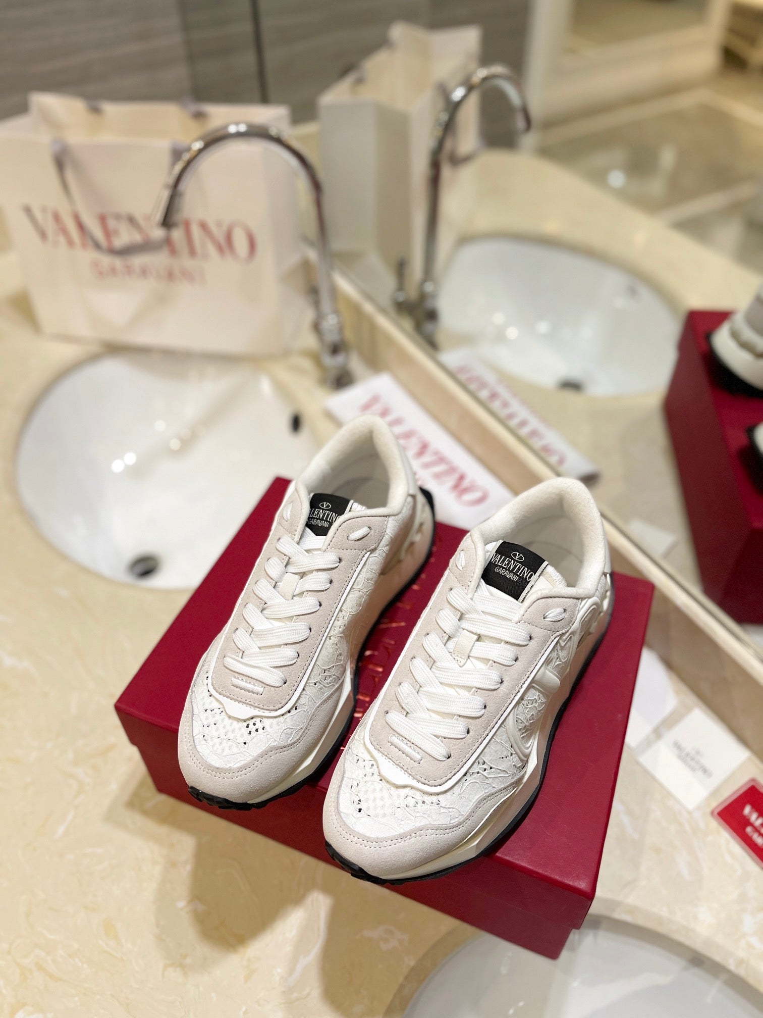Valentino Sneaker