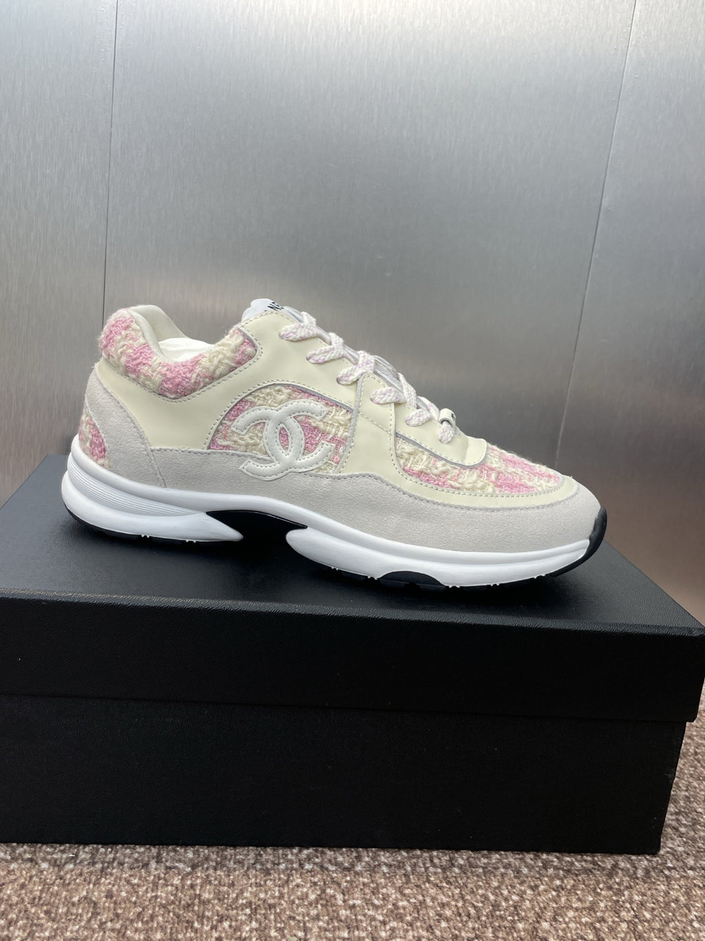 Chanel Sneaker