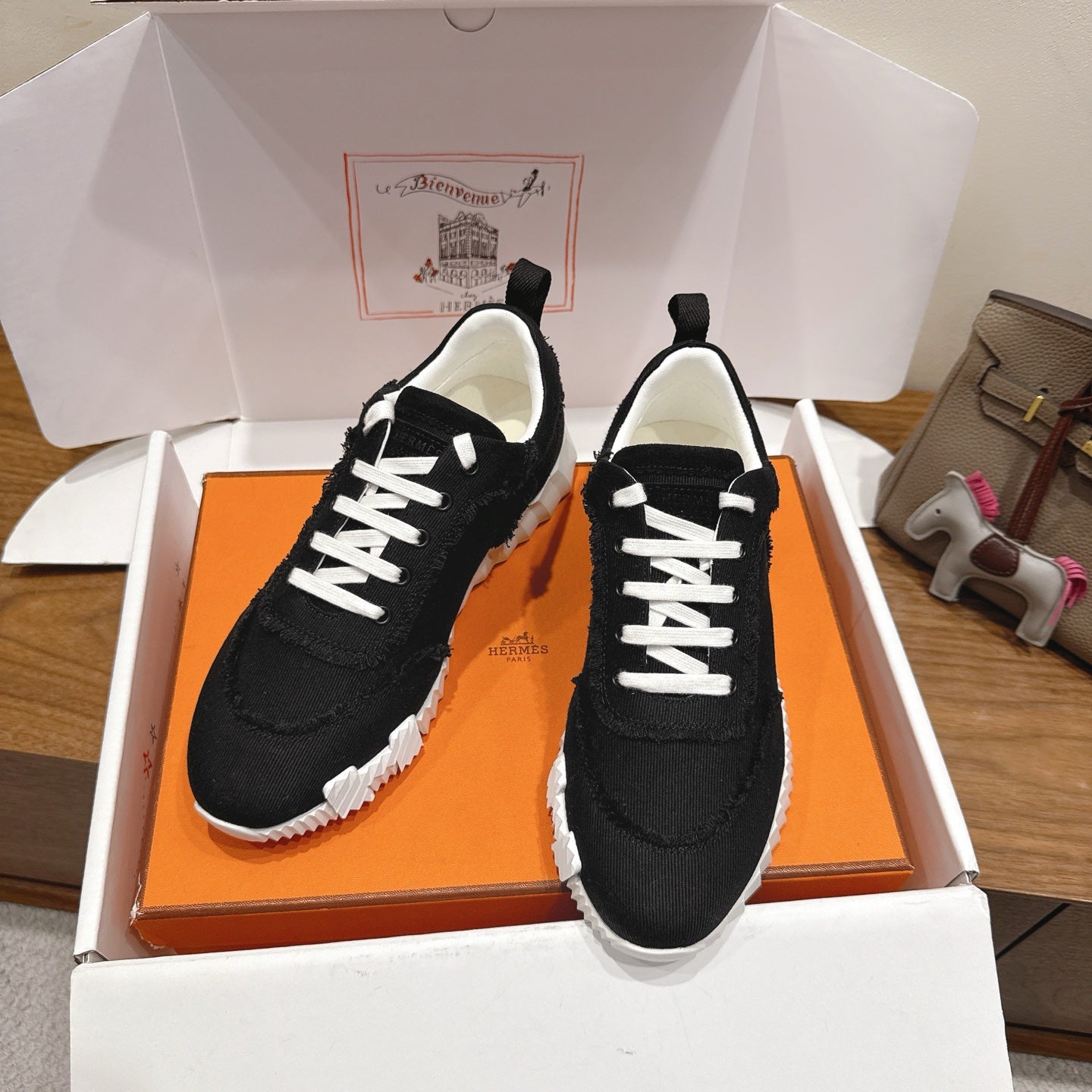 Hermes Sneaker