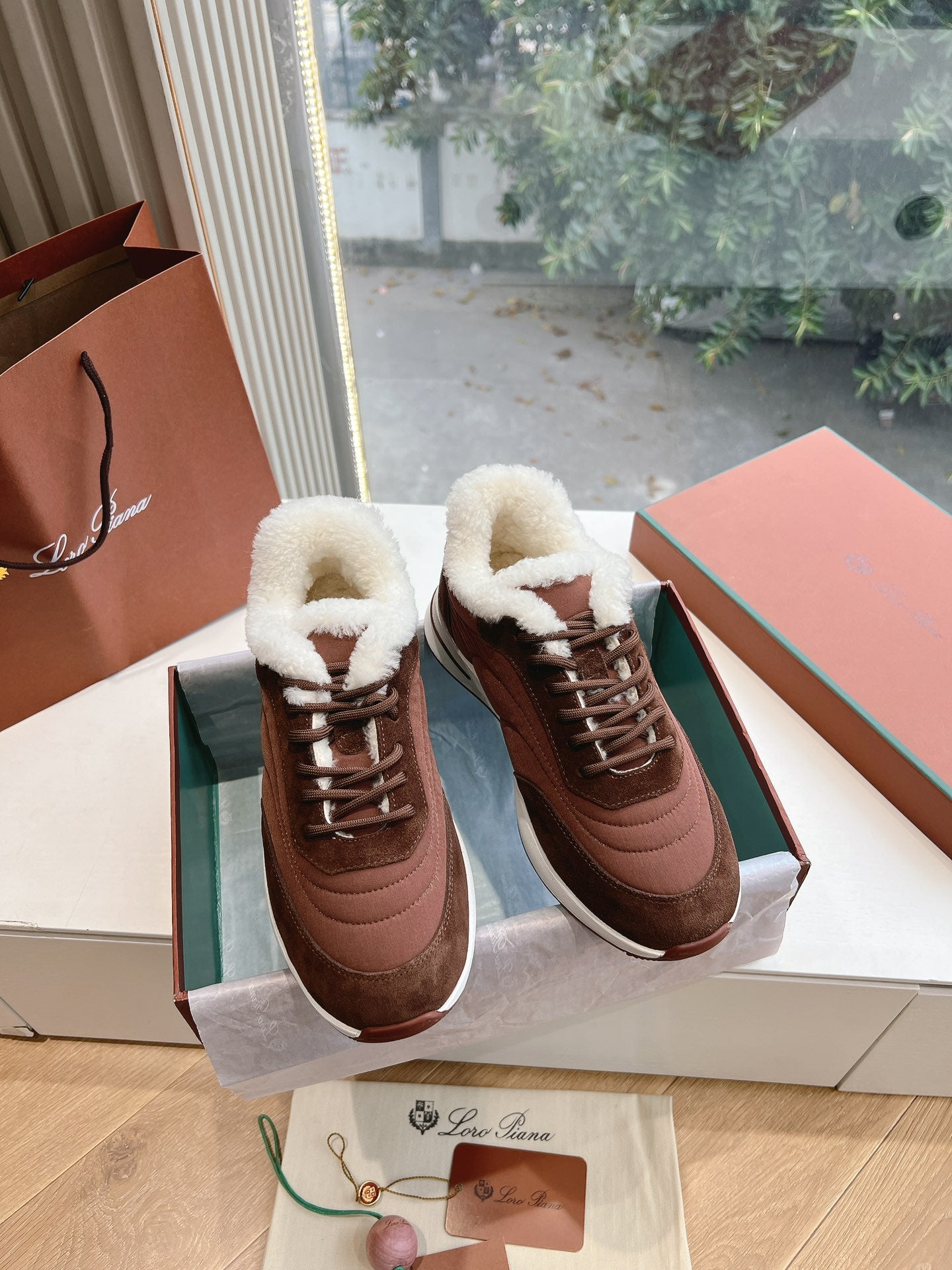 Loro Piana Sneaker