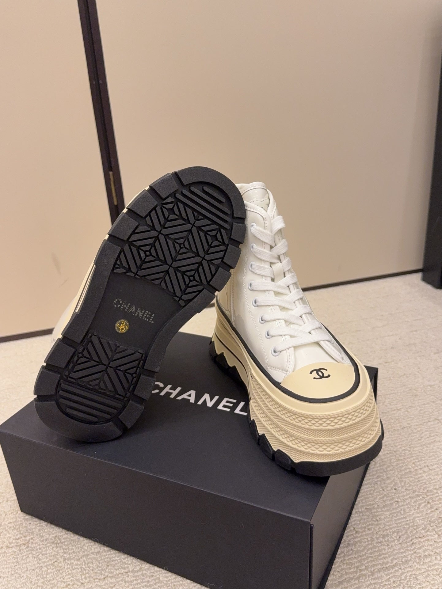 Chanel Sneaker