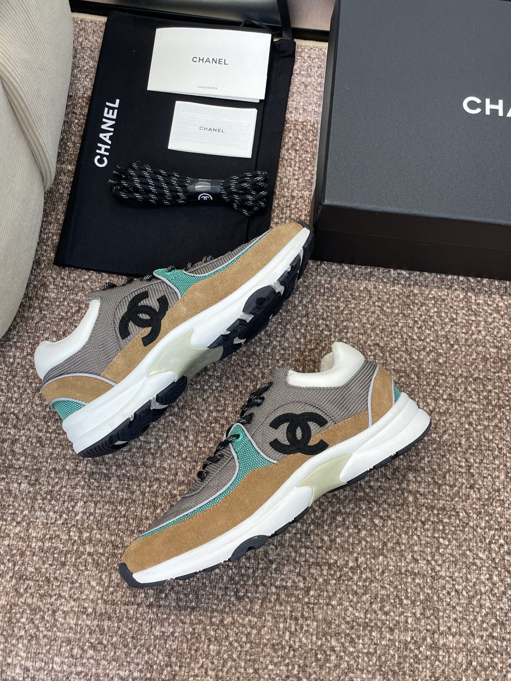 Chanel sneaker