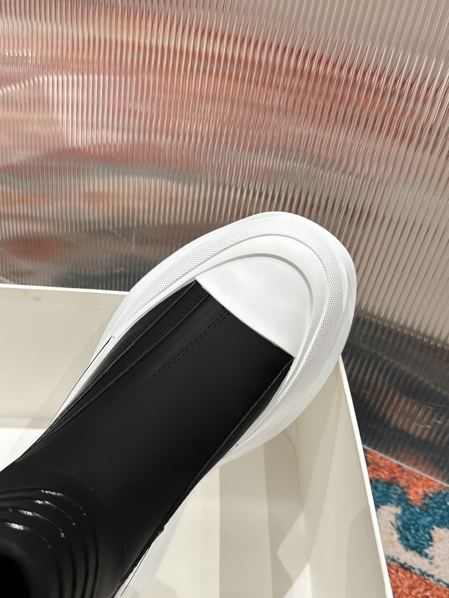 Alexander McQueen Bot