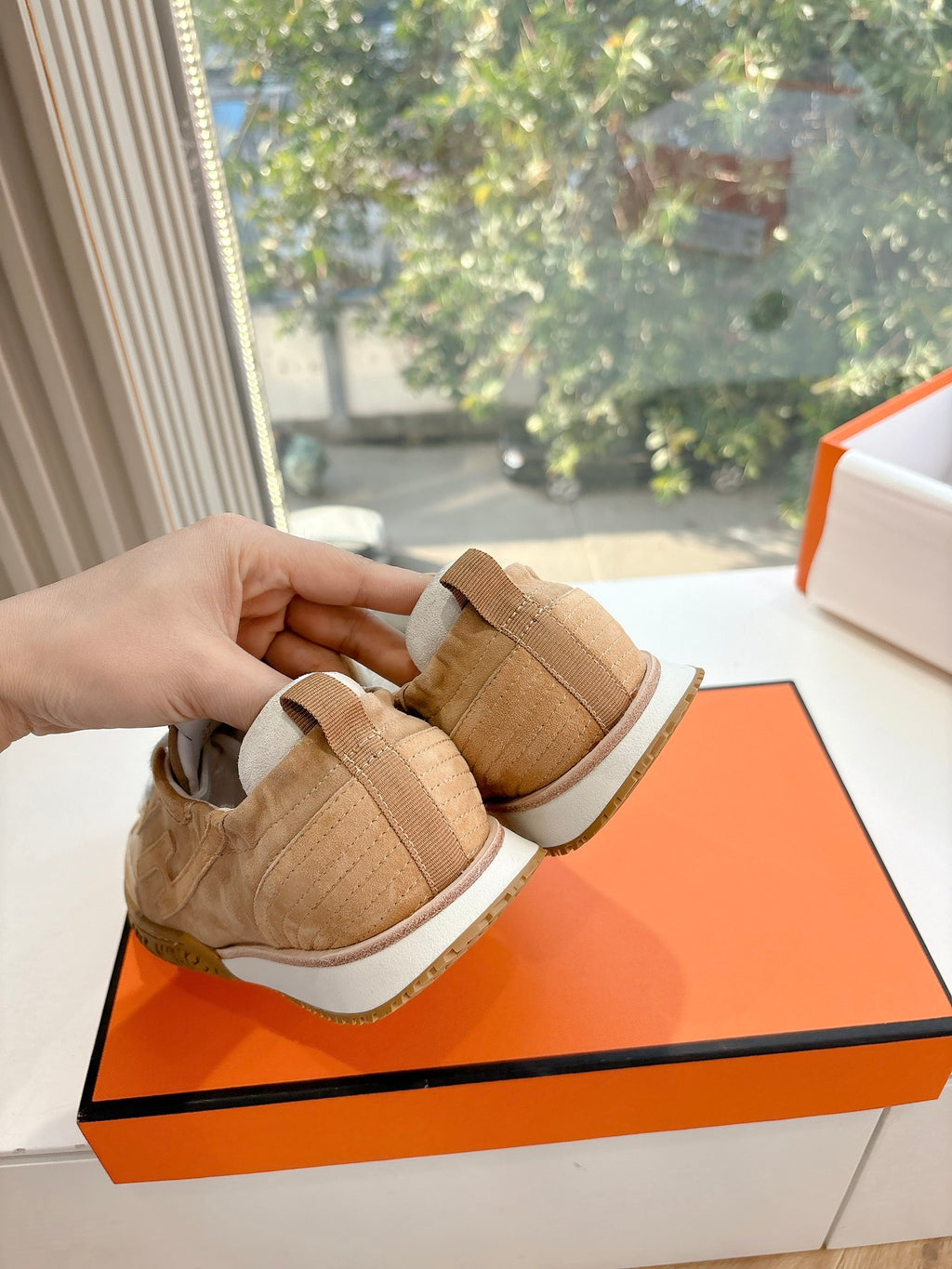 Hermes Sneaker