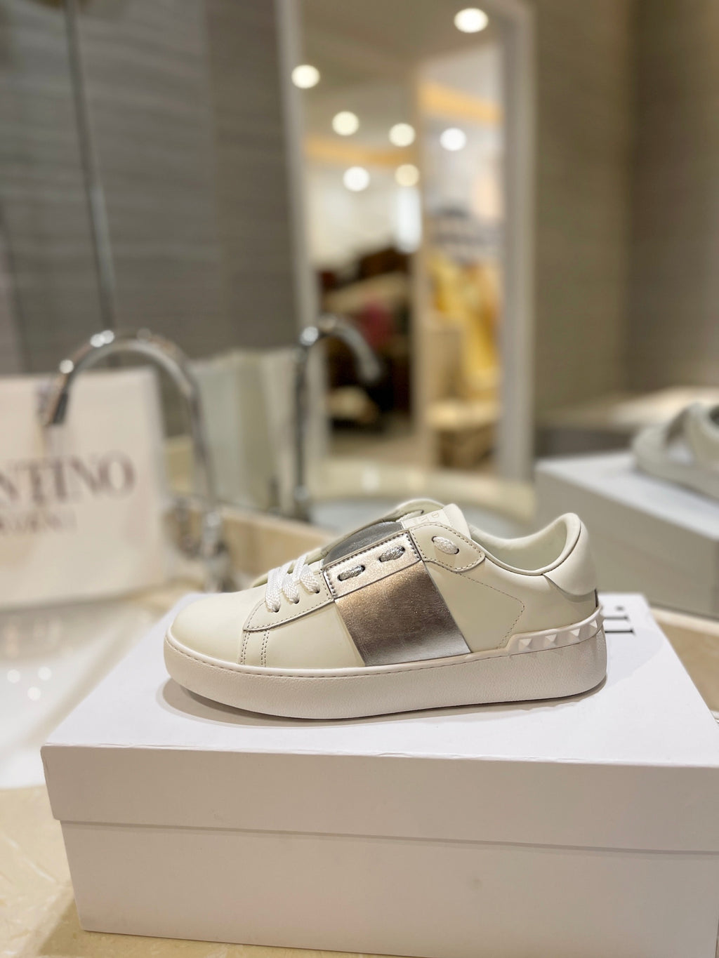 Valentino Sneaker