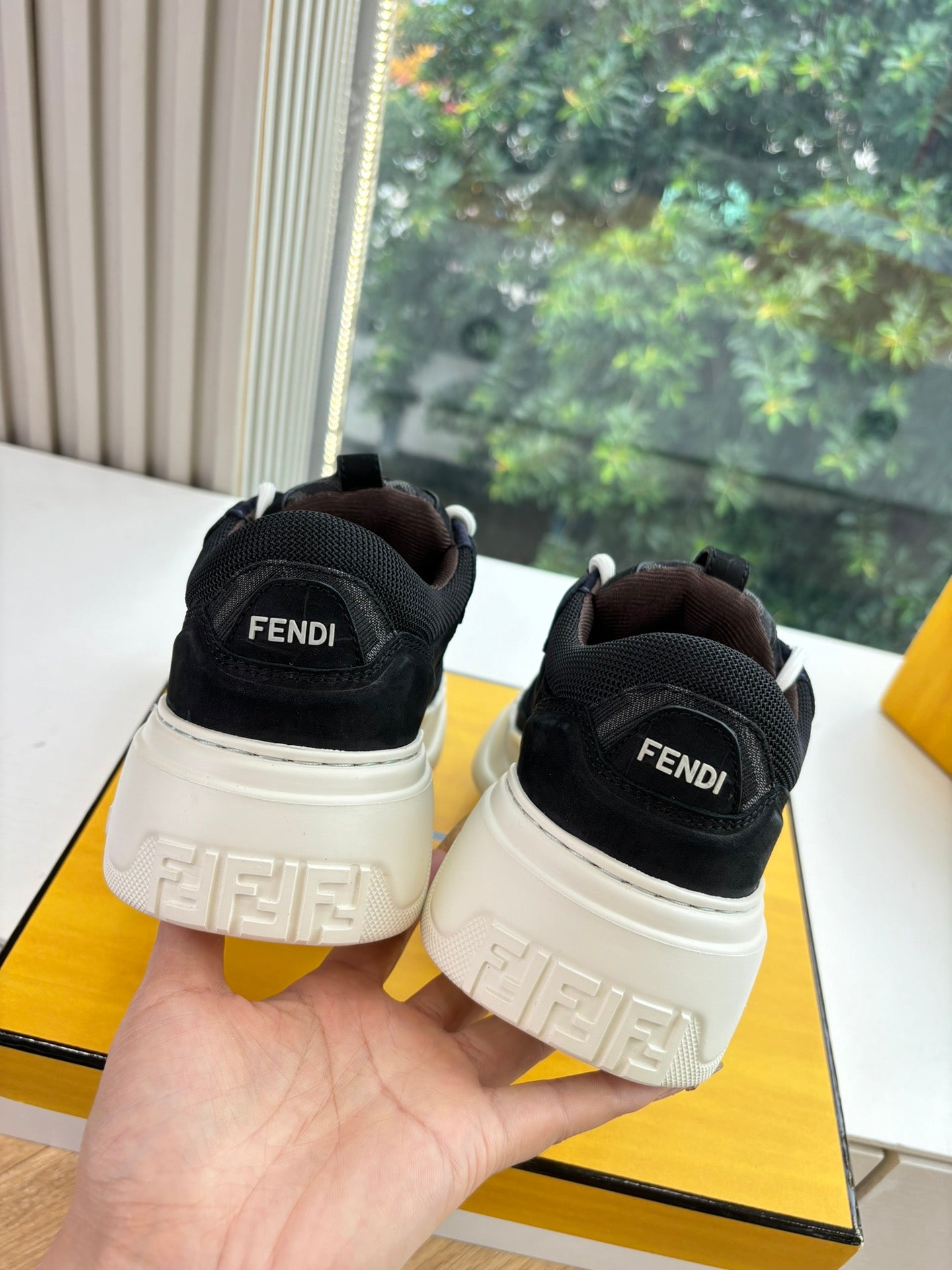 Fendi Sneaker