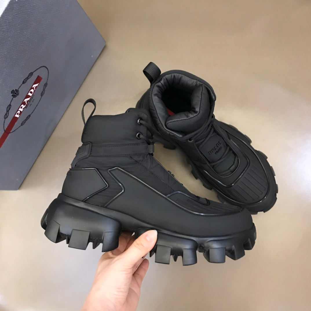 Prada Bot Hemen Teslim İndirimli