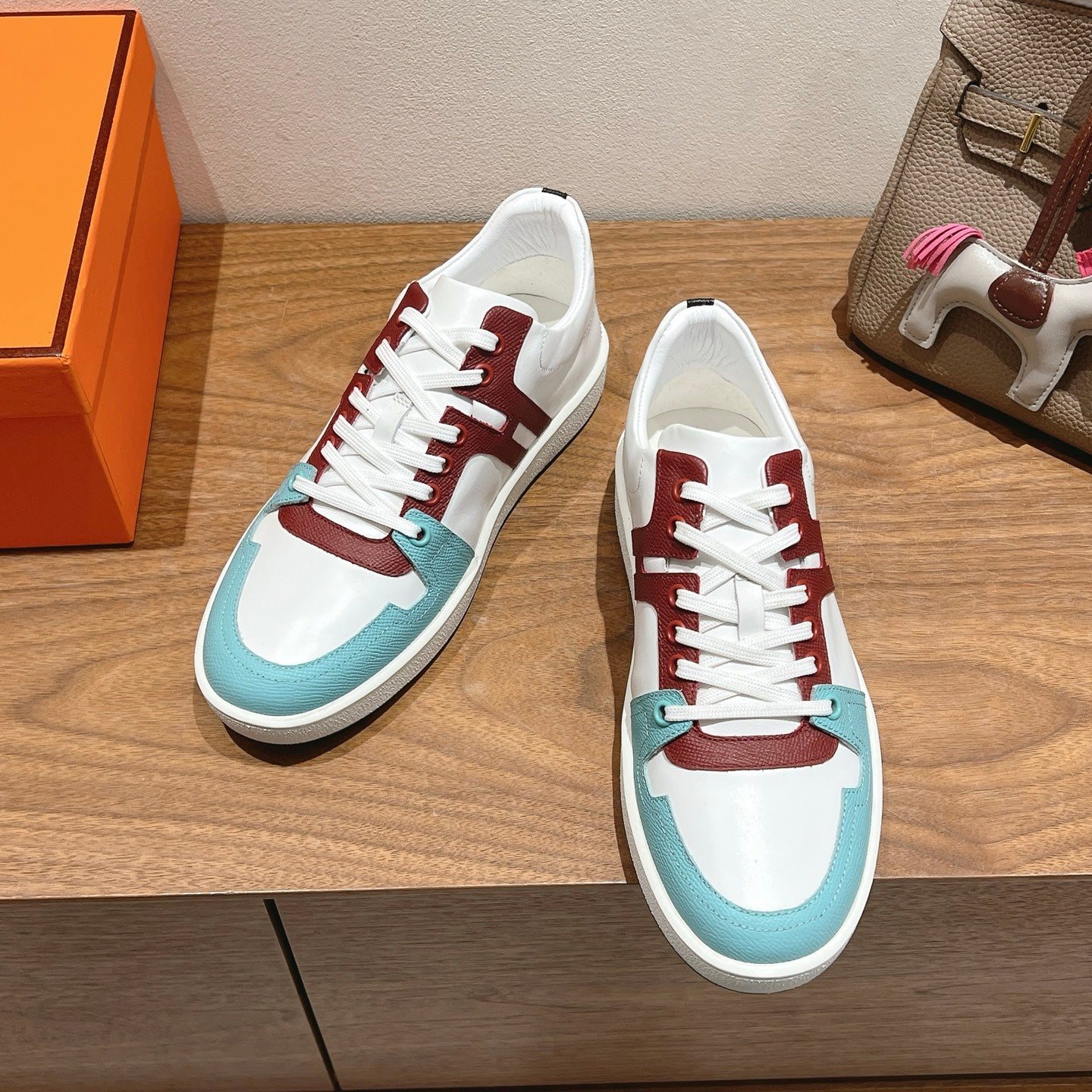 Hermes Sneaker