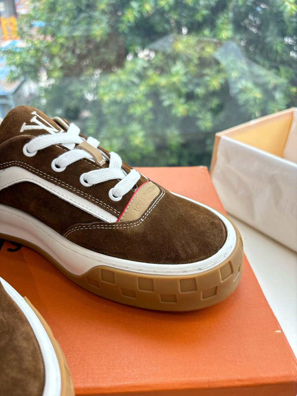 Louis Vuitton Sneaker