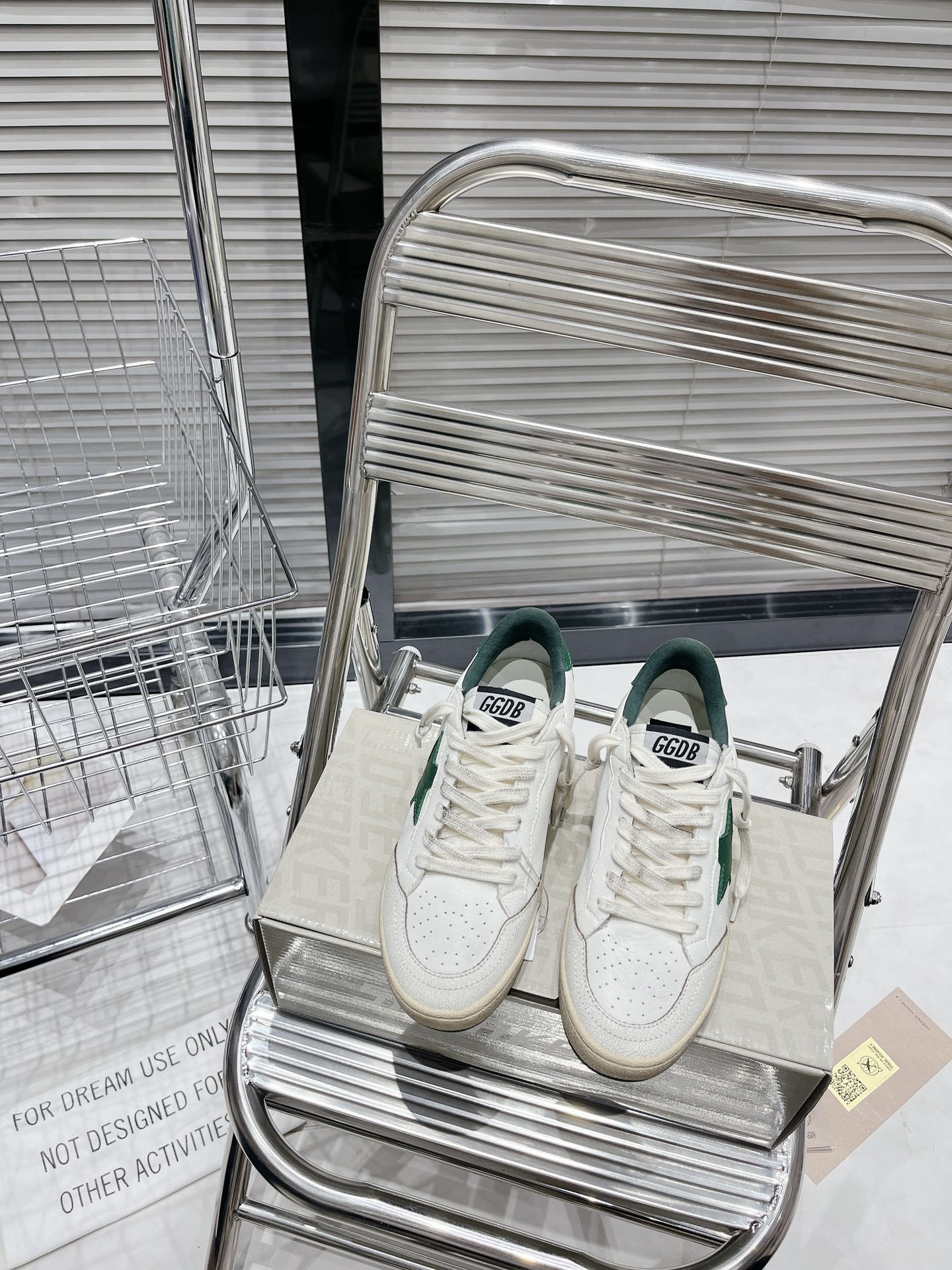 Golden Goose Ballstar