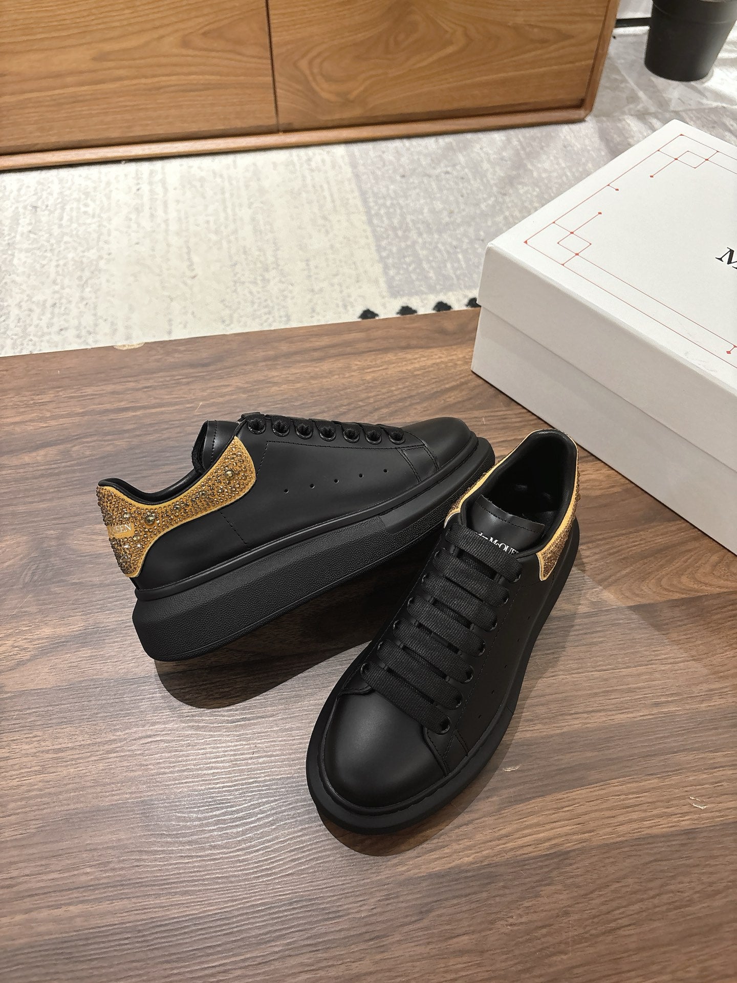 Alexander McQueen Sneaker