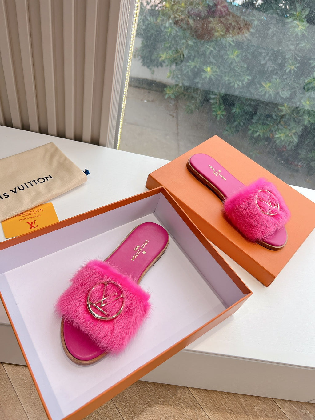 Louis Vuitton Slipper