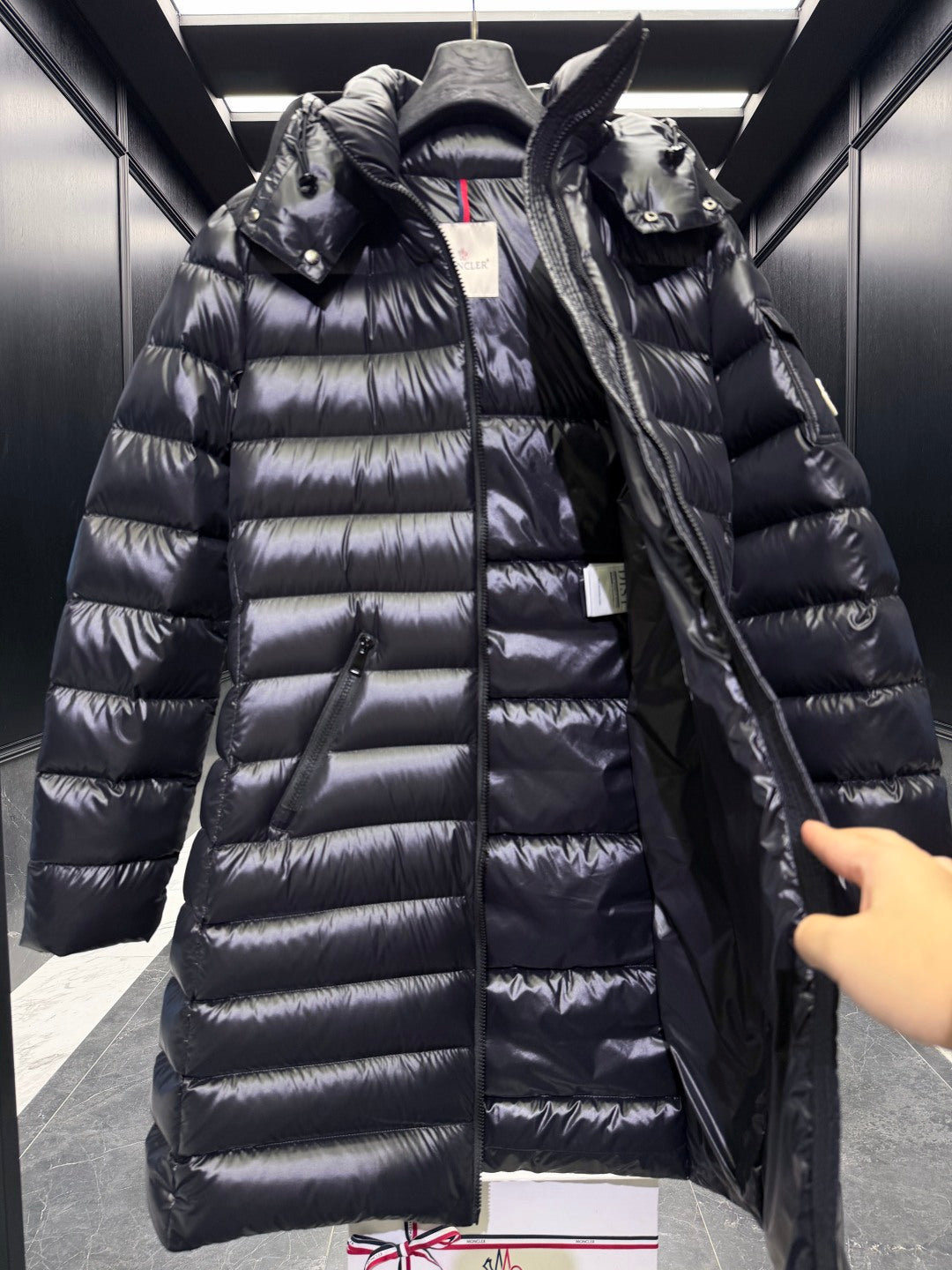 Moncler Kadın Uzun Mont