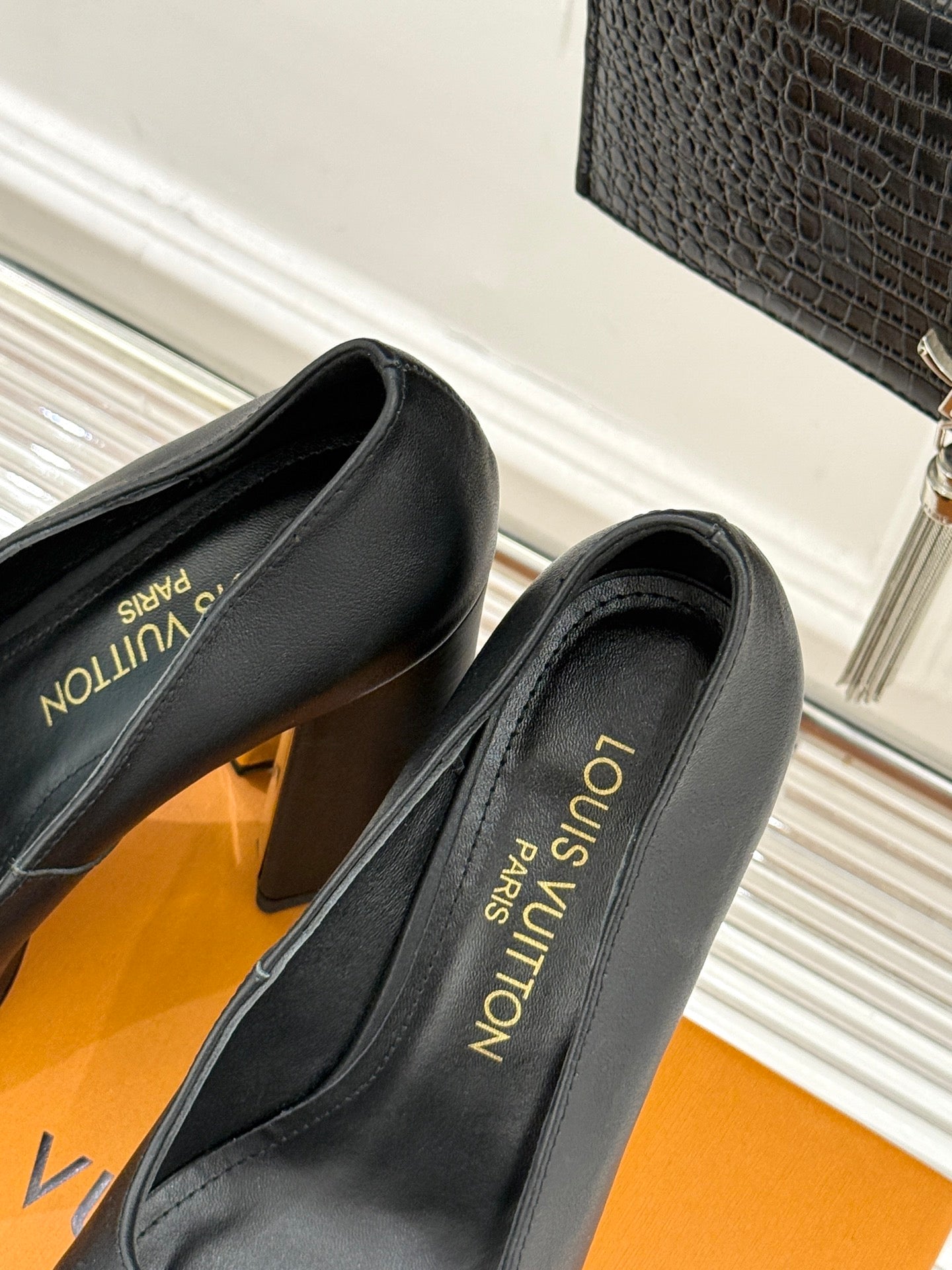 Louis Vuitton Topuklu