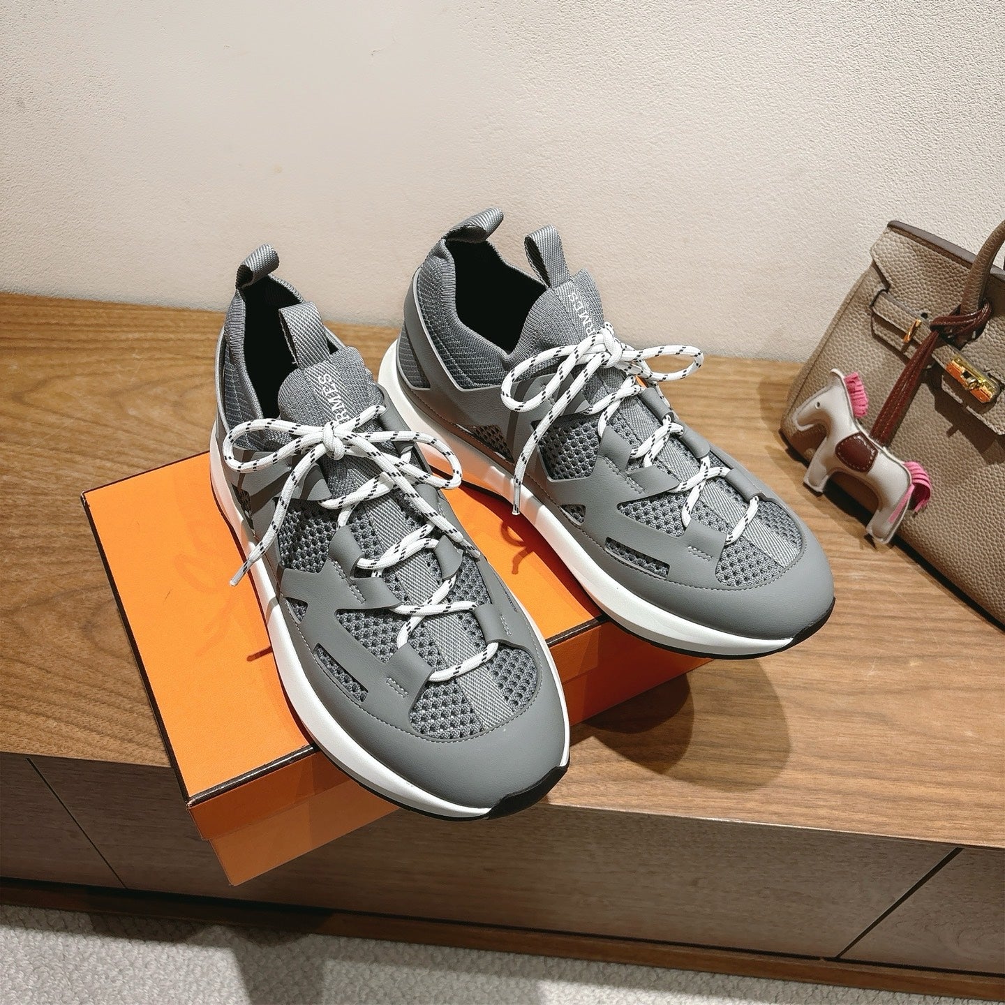 Hermes Sneaker