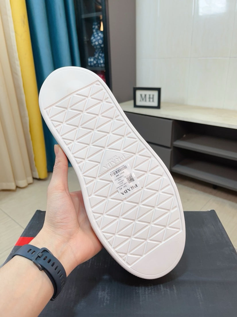 Prada Sneaker