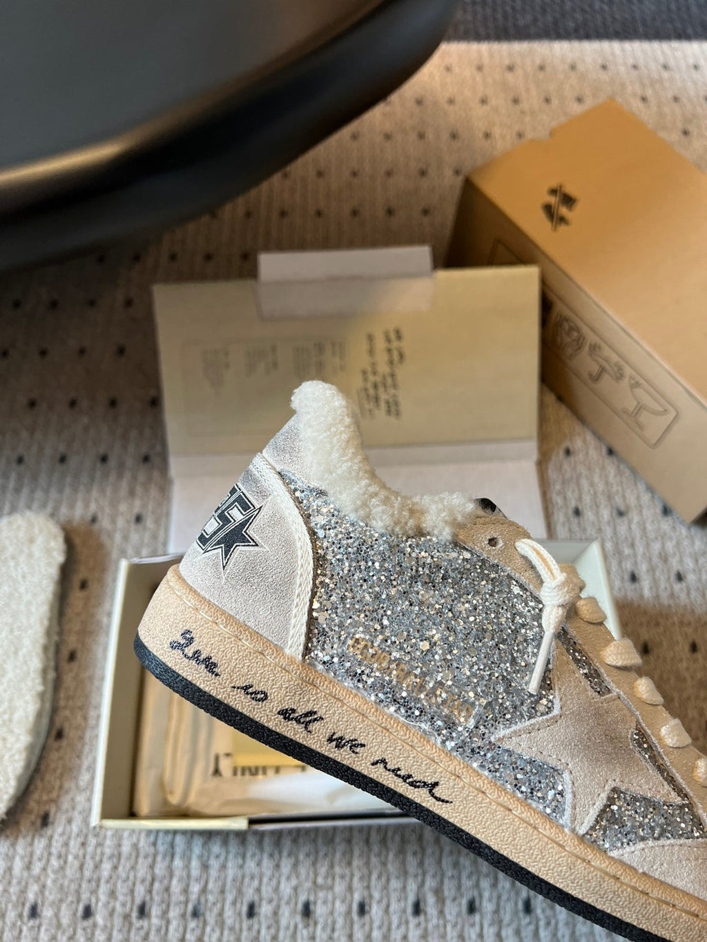 Golden Goose Ballstar Hemen Teslim İndirimli