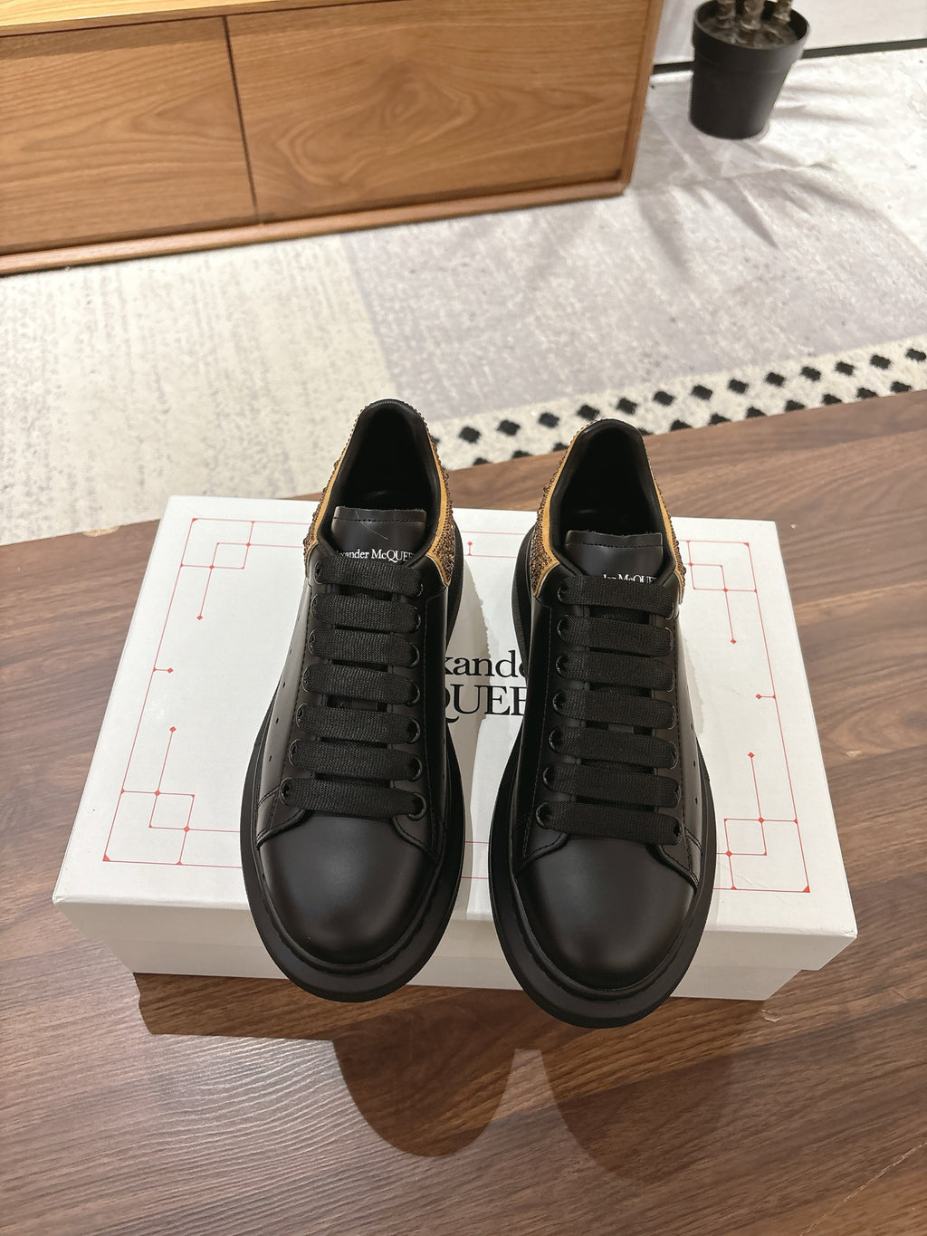 Alexander McQueen Sneaker