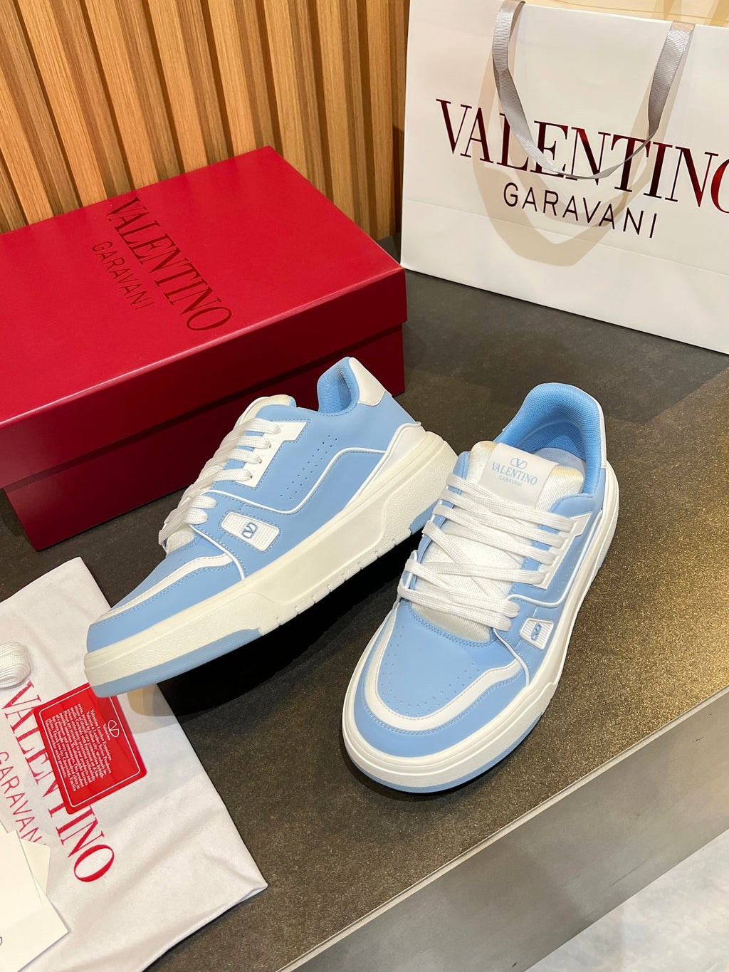 Valentino Sneaker