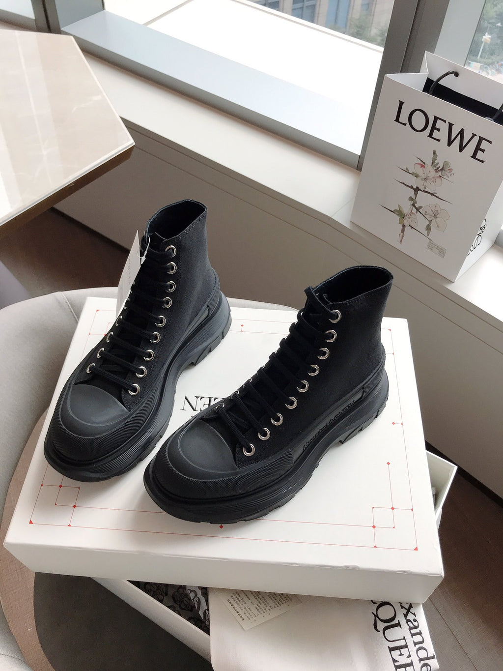 Alexander McQueen Bot