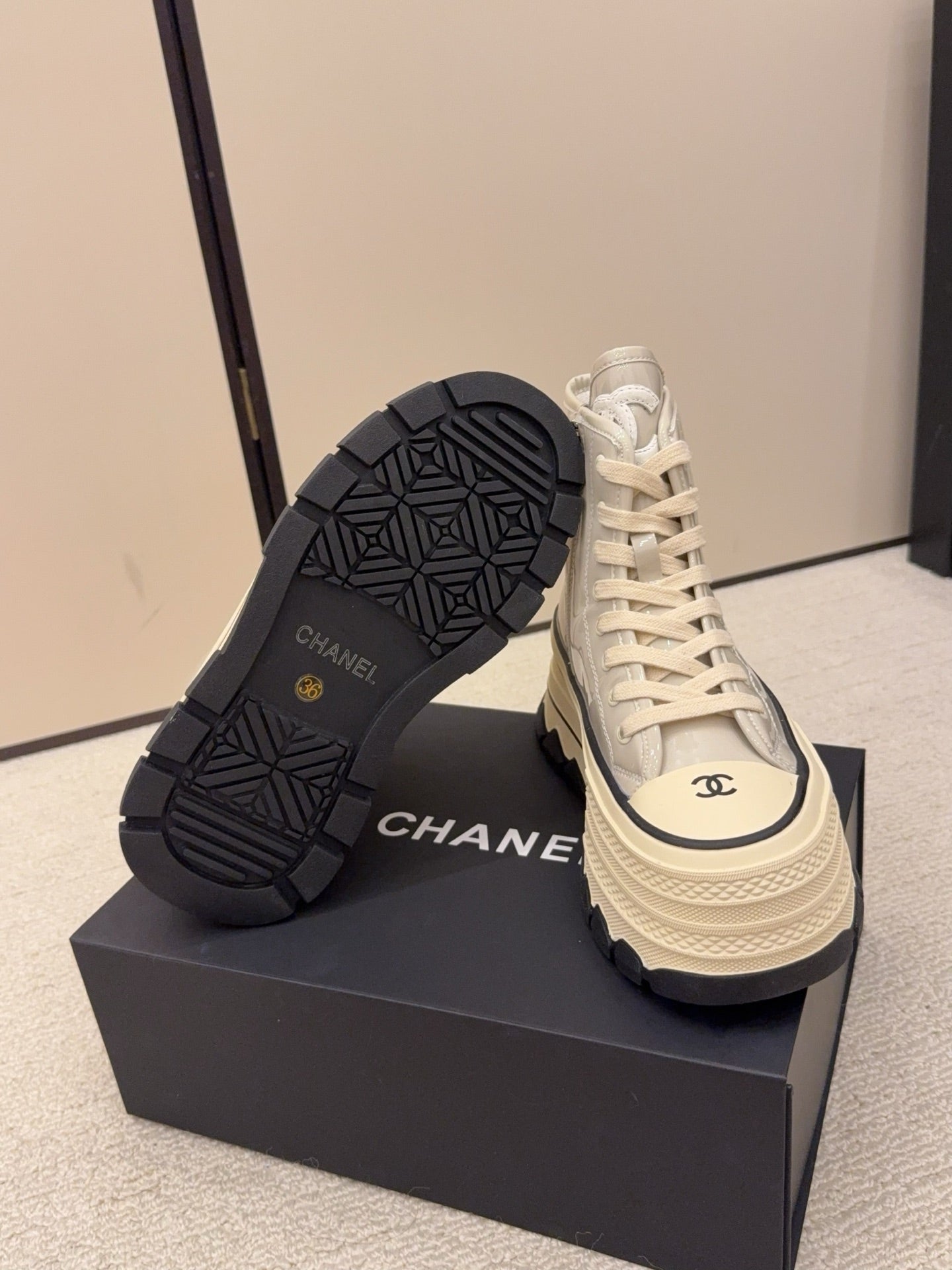 Chanel Sneaker