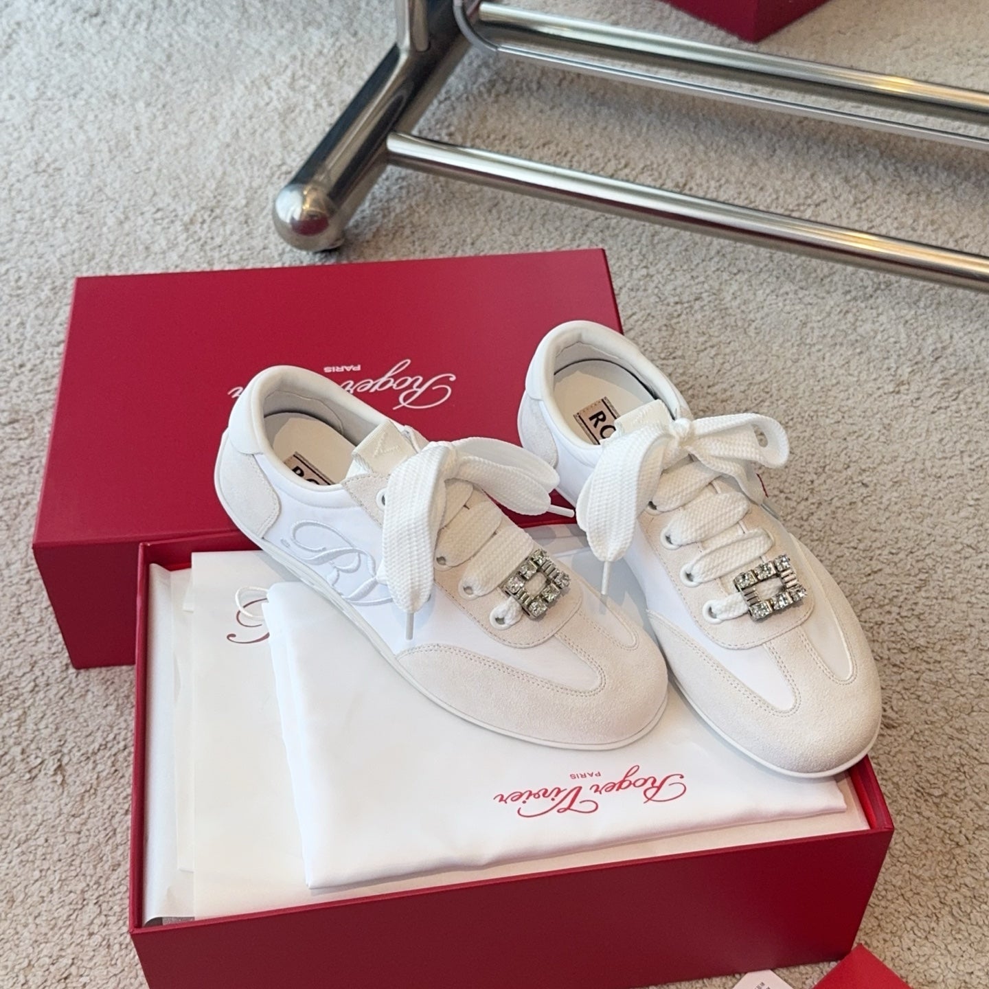 Roger Vivier Sneaker