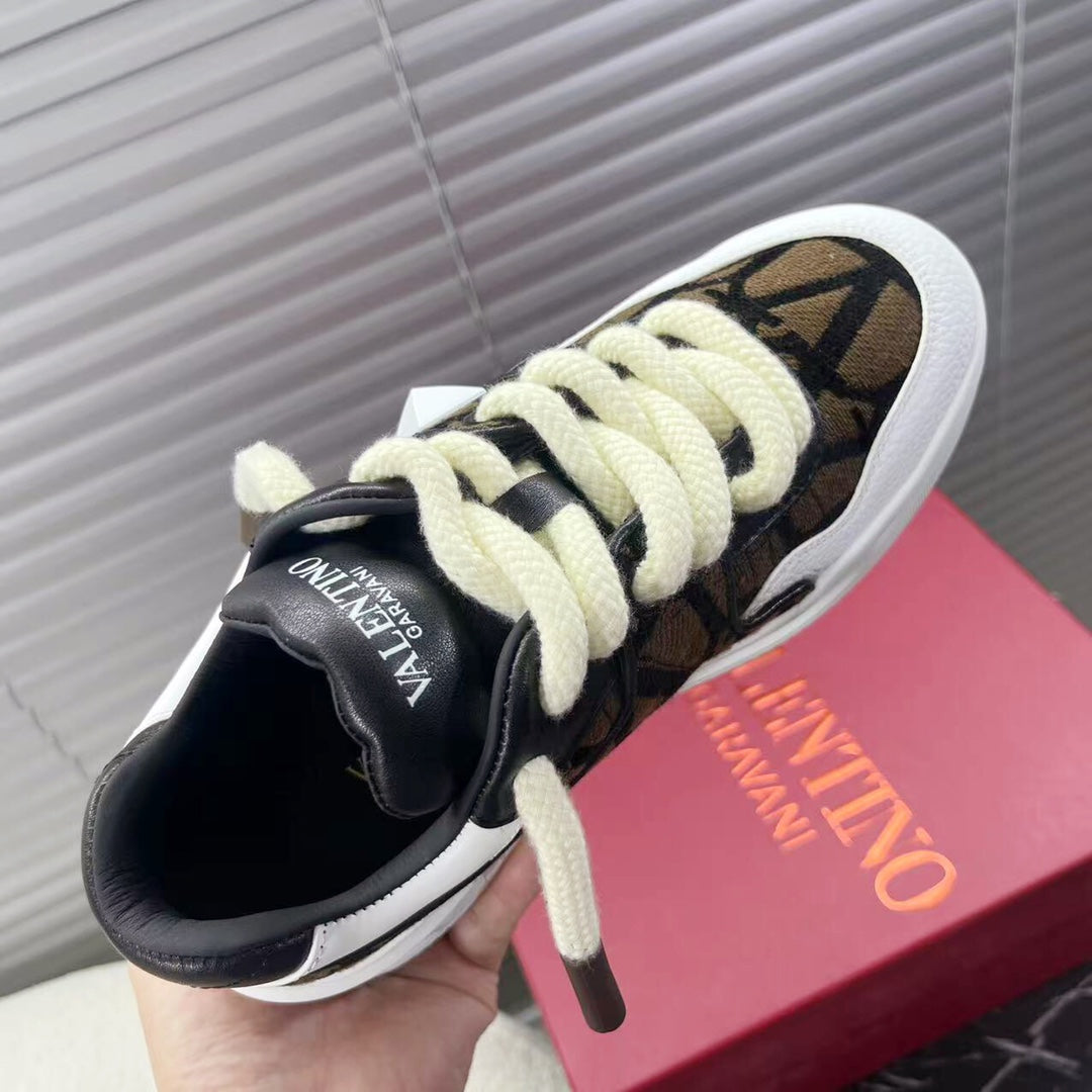 Valentino Sneaker