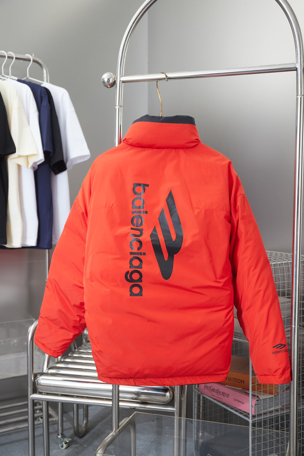 Balenciaga Mont Unisex