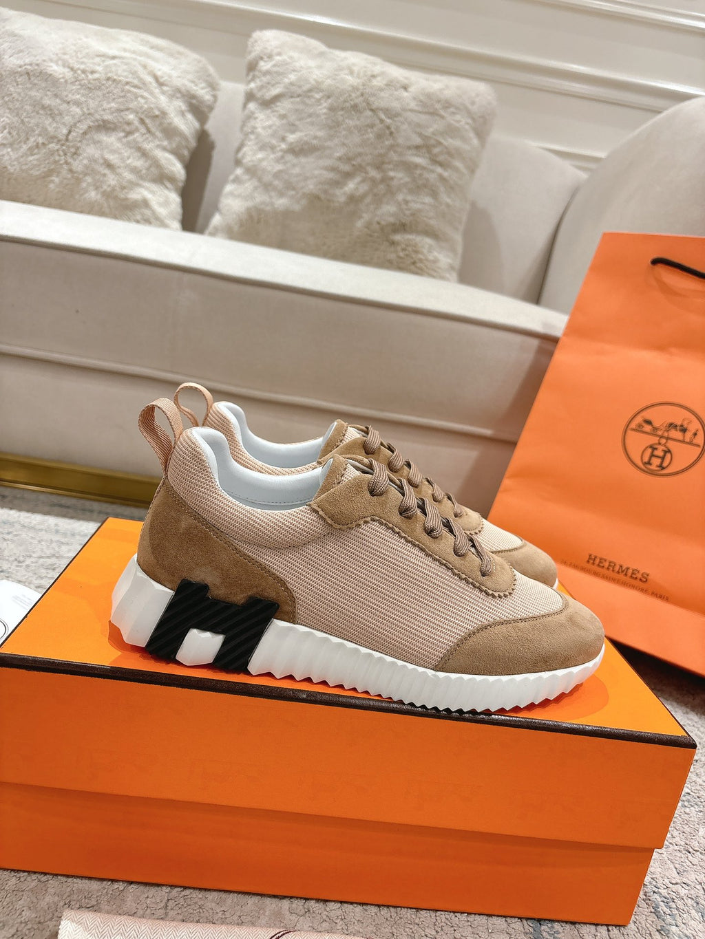 Hermes Sneaker