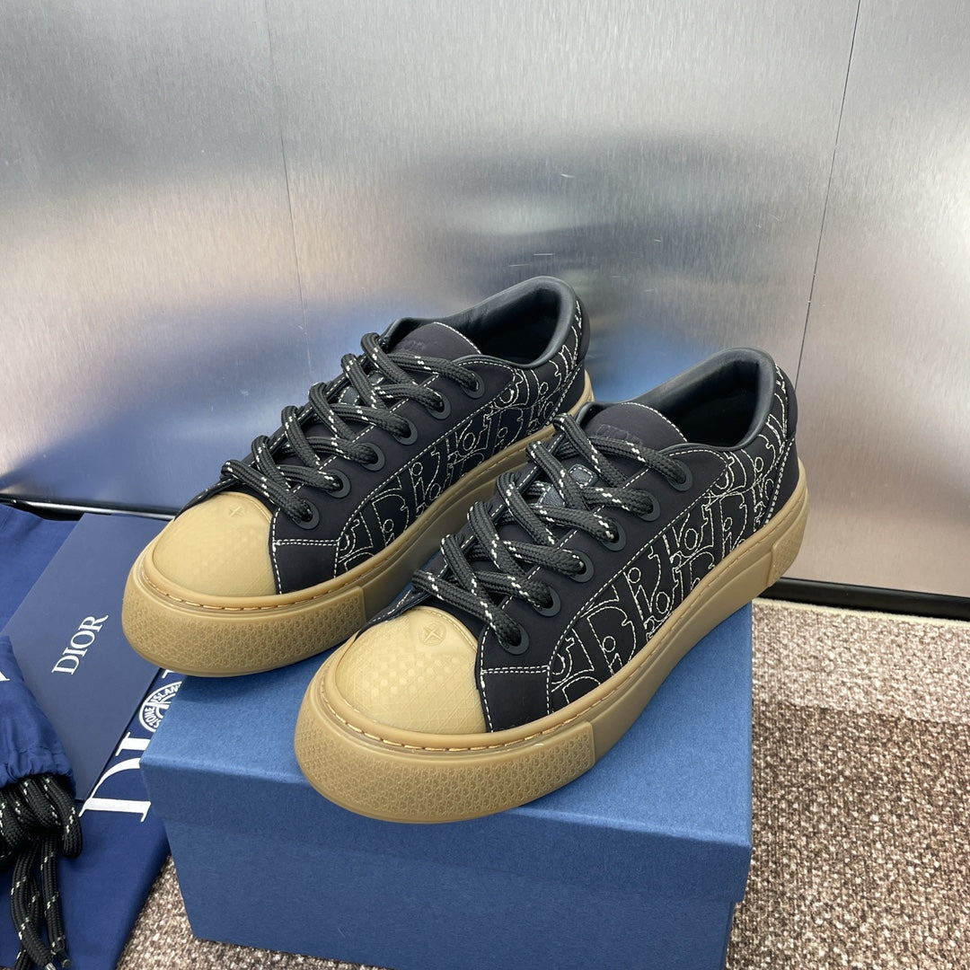 Christian Dior Sneaker