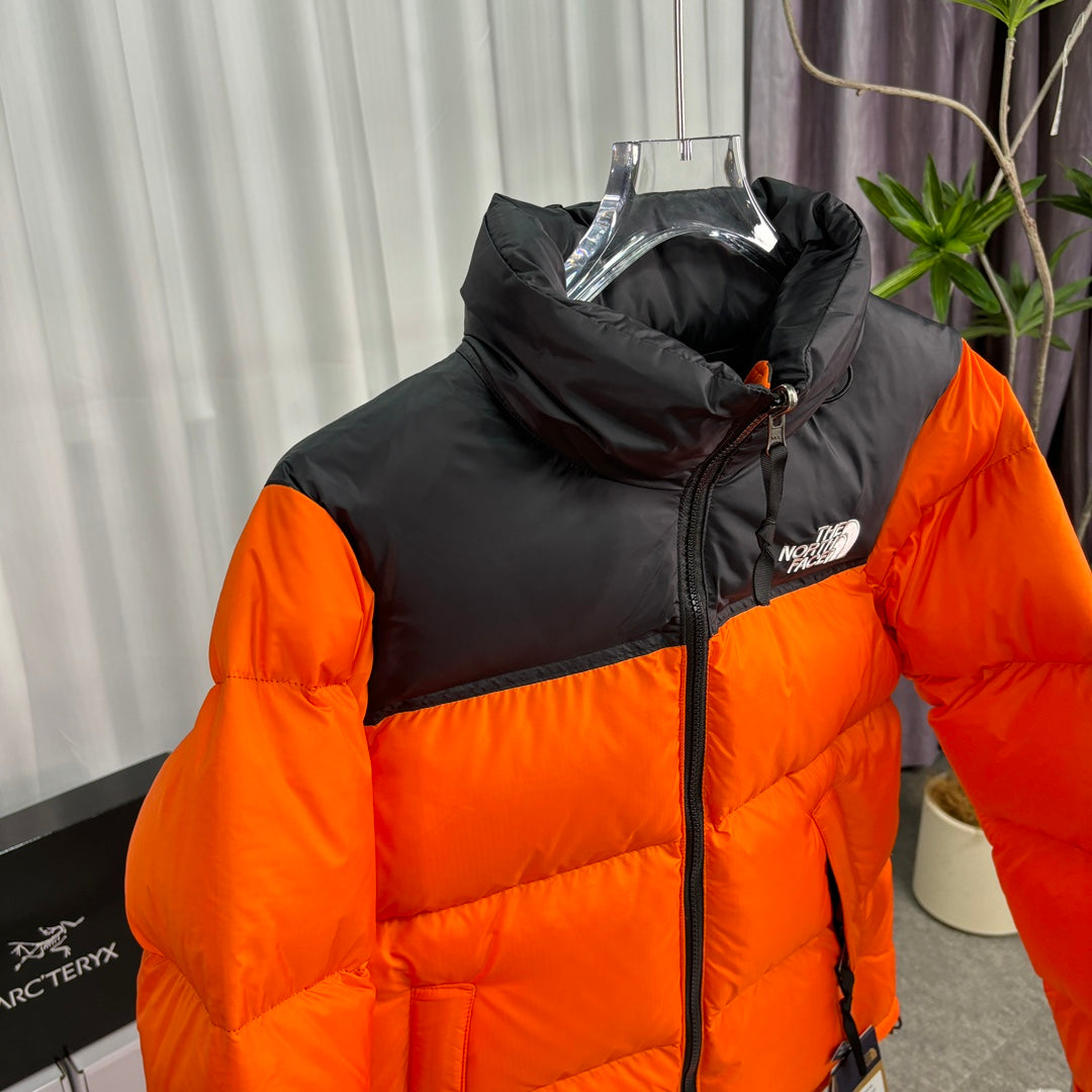 The North Face Unisex Mont